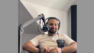 Ahmad im Gespräch